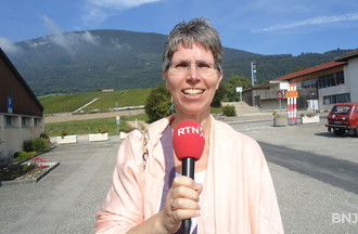 Isabelle la gagnante du jeu: des paroles une chanson