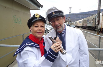 Un grand merci à Hélène Chanez de nous avoir prêter ses uniformes de marin