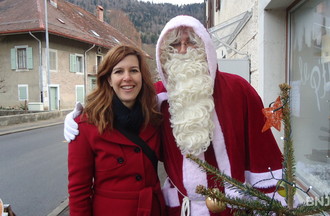 Carine Martin avec le gentil Père Noël