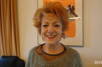 Yvette qui a participé au jeu: questions surprises, les chanteurs italiens