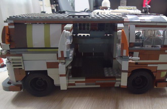   La voiture construite par Tristan