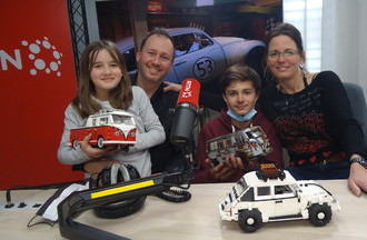 Stéphane Leuba,  son épouse Anne et leurs enfants Mylène et Tristan