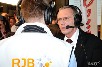  Philippe Perrenoud réagit en 1er sur RJB