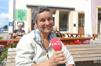 Sylvia la participante du jeu: des paroles une chanson