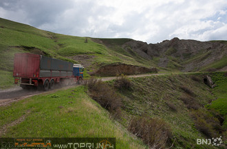 Over the Tahir pass, 2495mt ... and much more on www.TOPRUN.ch