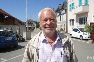 Joël l'ancien instituteur le gagnant des questions régionales