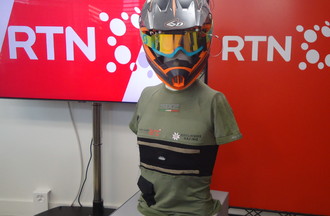 Le prototype lié à la sécurité des pilotes de rallye moto