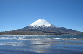 La photo gagnante choisie par Gwill, le volcan Parinacota