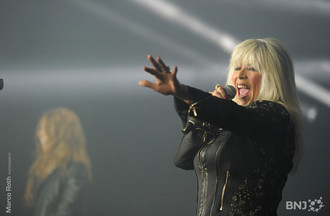 Samantha Fox