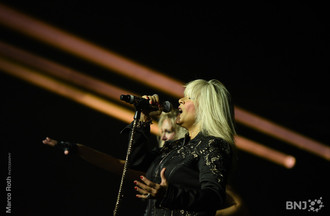 Samantha Fox
