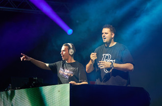 W&W