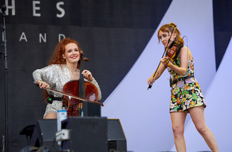 Camille & Julie Berthollet