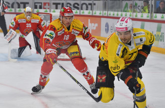 Yanick Stampfli chasse Colton Sceviour
