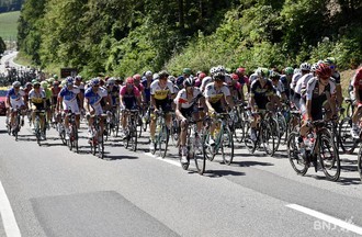 Le Tour de France à La Clusette, entre le Vallon et le Littoral neuchâtelois.