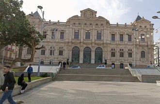 La mairie d'Oran