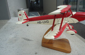 L'avion apporté par Gilberte 