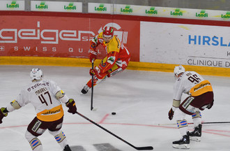 Alexander Yakovenko face à Noah Rod et Marco Maurer