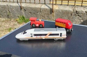 Pour notre défi, il fallait nous amener une locomotive miniatures