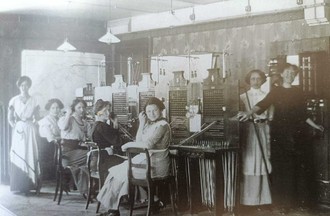 Photo de Jean-Daniel Blant, les téléphonistes de l'Hôtel de poste