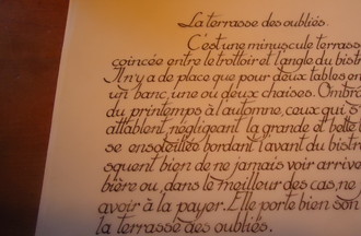 Michèle fait aussi de la calligraphie 