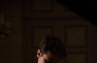 Photo: Eliot Benninger & Noame Sehr