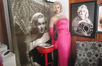 La robe que portait Marilyn dans Les hommes préfèrent les blondes