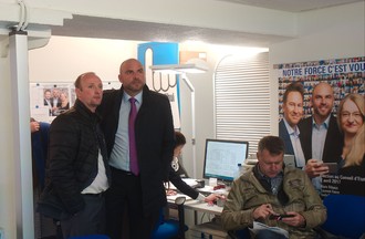 Damien Humbert-Droz et Laurent Favre.