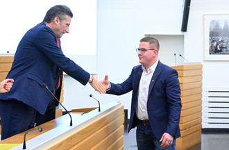 Maxence Henry félicité par le ministre Jacques Gerber