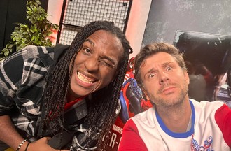 Grégory avec Donald Reignoux également comédien de doublage