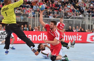 Match de l'équipe de Suisse de Handall face au Portugal à Bienne