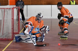 La finale de la Coupe d'Europe U19 d'inline hockey entre Rossemaison et Copenhague