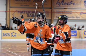 La finale de la Coupe d'Europe U19 d'inline hockey entre Rossemaison et Copenhague
