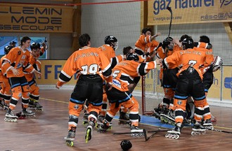 La finale de la Coupe d'Europe U19 d'inline hockey entre Rossemaison et Copenhague