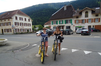 Merci à Isabelle et Cristina qui sont allées chercher les trottinette pour le défi