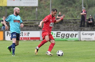 FC Moutier - FC Bienne (photo : Georges Henz)