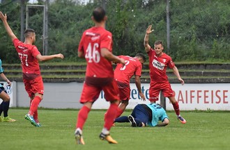 FC Moutier - FC Bienne (photo : Georges Henz)