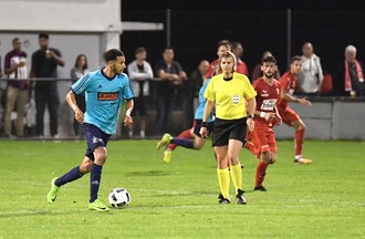 FC Moutier - FC Bienne (photo : Georges Henz)