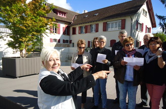 Nous avons organisé une chorale qui a chanté La chanson du Landeron