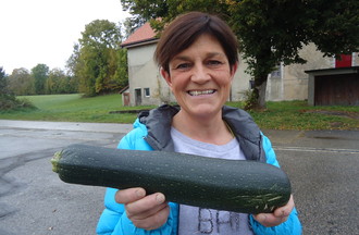 Isabelle a relevé notre défi, en nous apportant une grosse courgette