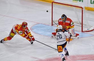 Jonas Hiller