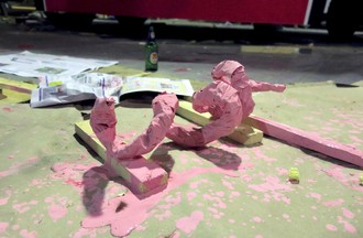 Construction de chars de carnaval