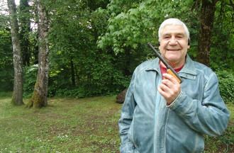 Pierre-Alain qui a relevé notre défi en apportant un pistolet à air comprimé