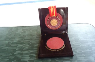 Dimitri a remporté cette médaille en Chine à Harbin en 2009