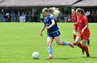Dames actives :  FC Courrendlin-Courroux - Groupement féminin des cinq sapins