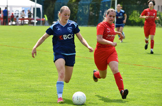 Dames actives :  FC Courrendlin-Courroux - Groupement féminin des cinq sapins