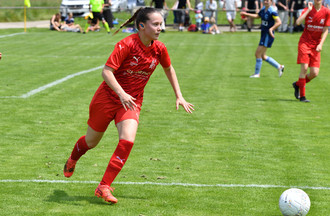 Dames actives :  FC Courrendlin-Courroux - Groupement féminin des cinq sapins
