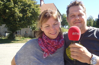 Sophie et Eric les gagnants du jeu: des paroles une chanson