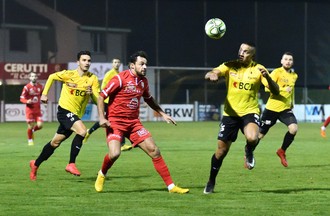 Karim Ghomrani devance Kaua Safari de la tête