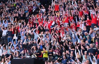 La Hola pour Roger !