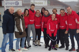L'équipe de bénévole de la patinoire